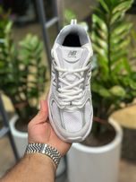 کفش زنانه نیوبالانس530سفید نقره ایی