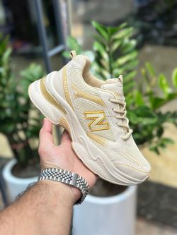 کفش زنانه نیو بالانس عسلی620