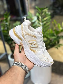 کفش زنانه نیو بالانس سفید طلایی 622