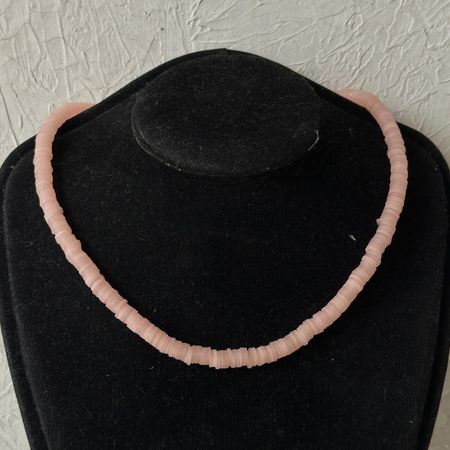 گردنبند فیمو صورتی پاستلی