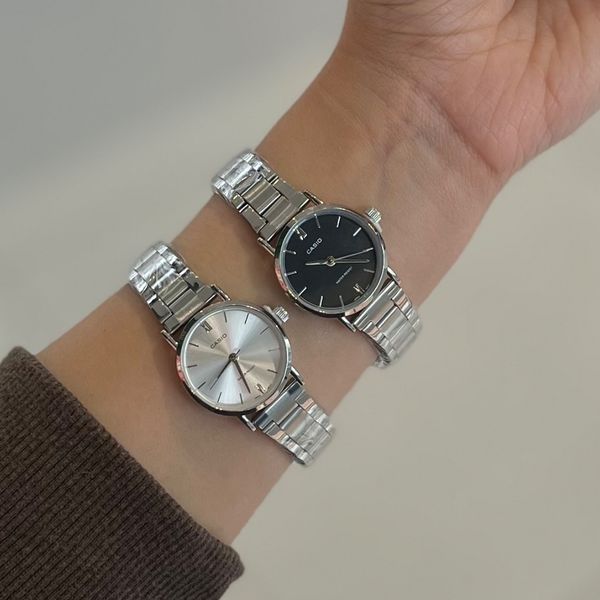 ساعت زنانه casio edifice