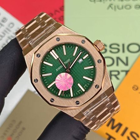 ساعت ادمار پیگوت