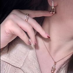 سرویس تیفانی