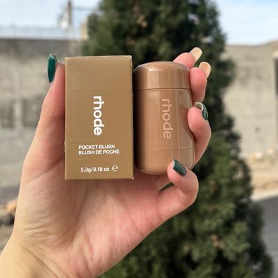 رژگونه استیکی رود rhode