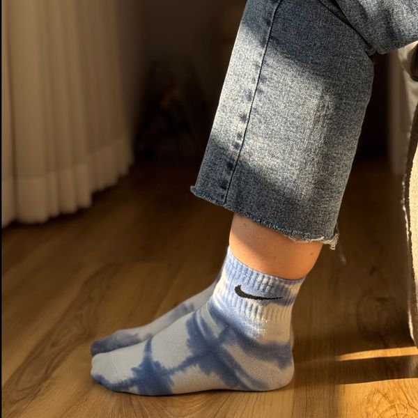 جوراب آبرنگی