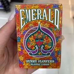 پاستور Emerald