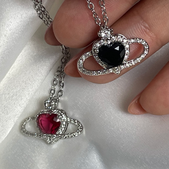 گردنبند زنانه جواهری مدل سیاره قلب