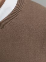 بافت یقه گرد قهوه ای روشن sh397