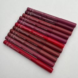 رژ لب مدادی