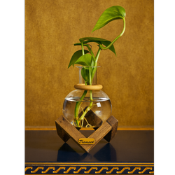 گلدان پایه مثلثی لوکس