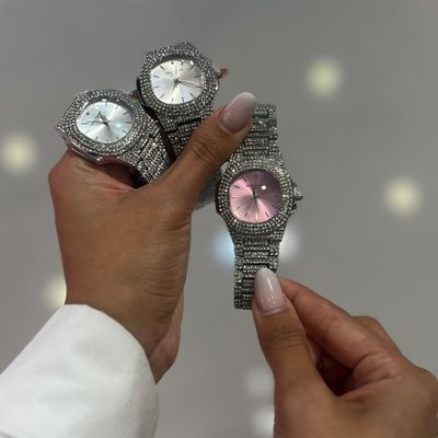 ساعت فول نگین پتک فیلیپ