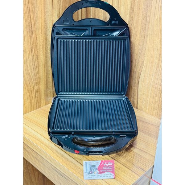 ساندویچ ساز بلک اندکر TS4130B5