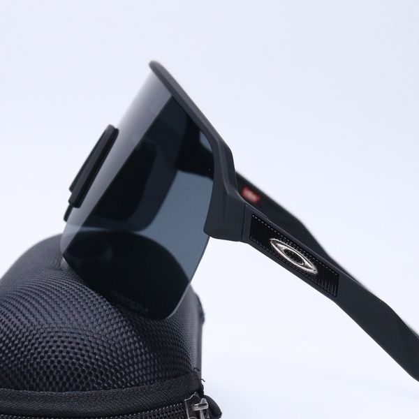 عینک برند OAKLEY کد 181295