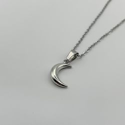 گردنبند ماه سیلور