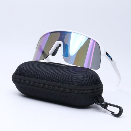 عینک برند OAKLEY کد 181296
