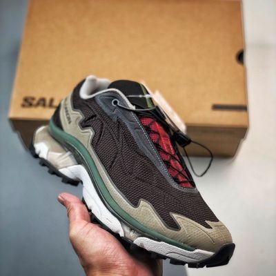 کتونی سالمون مدل xt slate wood wood گورتکس زیره کنتاگریپ ویتنامی