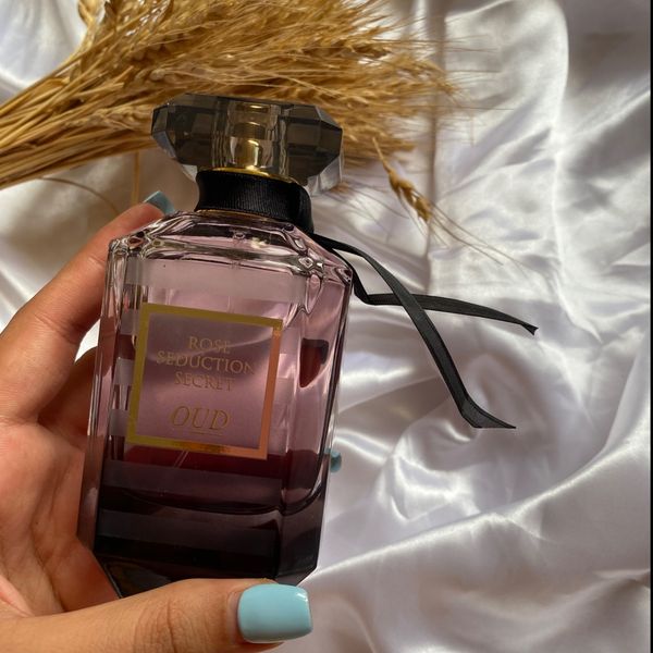 ادکلن ویکتوریاسکرت بامبشل عود