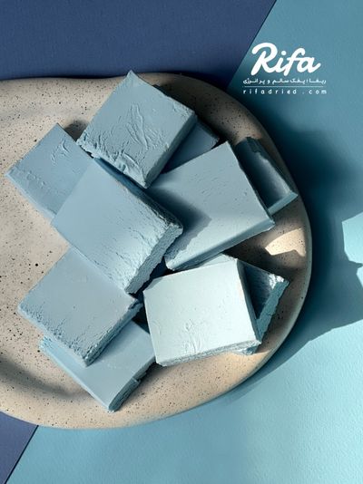 بستنی خشک انجمادی پفکی طعم بلوبری