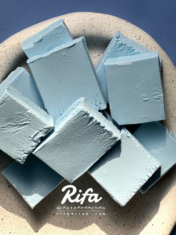 بستنی خشک انجمادی پفکی طعم بلوبری