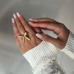 انگشتر پاپیون طرح طلا