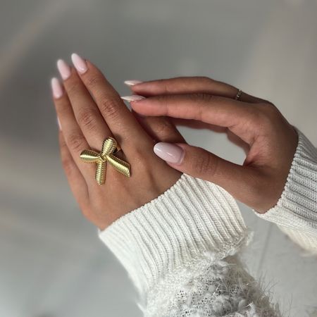 انگشتر پاپیون طرح طلا