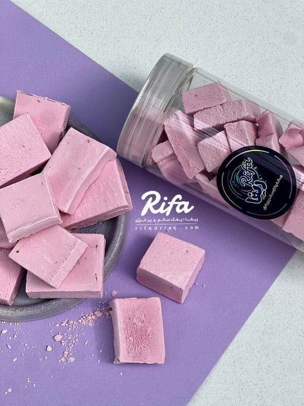 بستنی خشک انجمادی پفکی طعم توت فرنگی