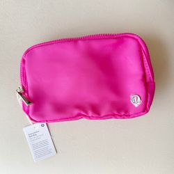 کیف کمری لولولمون سرخابی