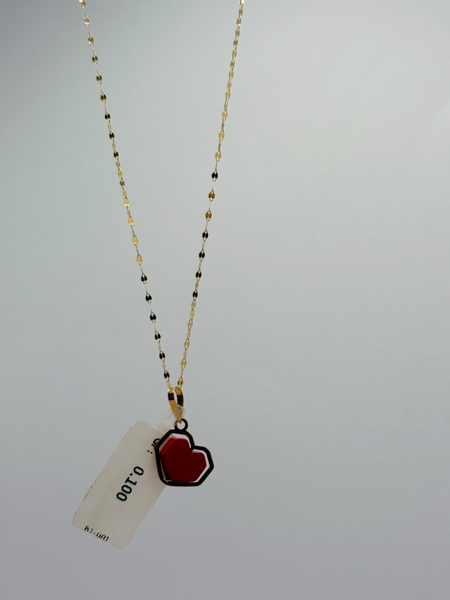 پلاک و زنجیر قلب قرمز