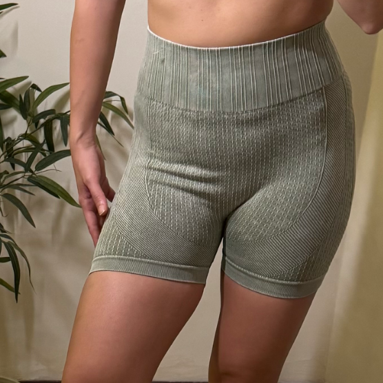 شلوارک‌ سنگشور