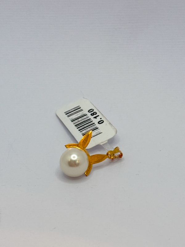 پلاک مرواریدی گربه