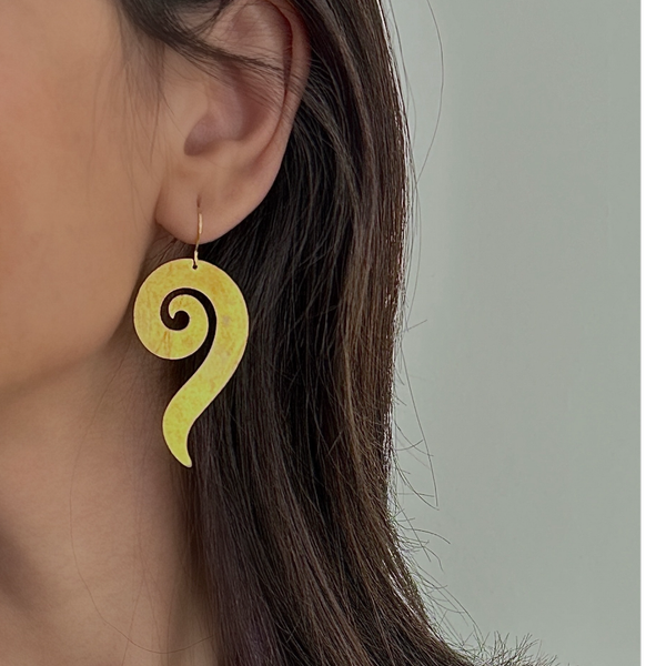 گوشواره پیچی