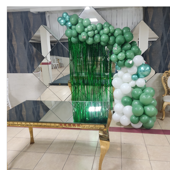 میزکویین طلایی