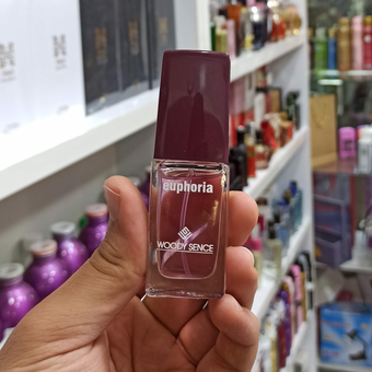 عطر جیبی ایفوریا زنانه وودی سنس 15میل