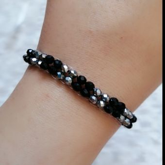 دستبند مشکی نقره ای