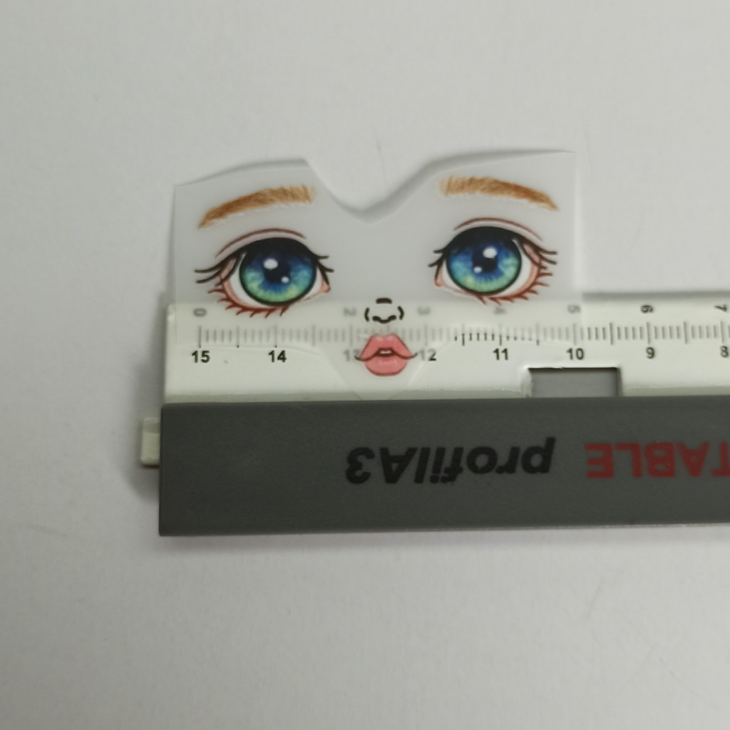 برچسب چهره عروسک 08
