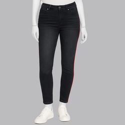 شلوار جین زنانه اسمارا مدل 9518296