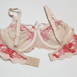 ست شورت و سوتین زنانه کارنا رز مدل هارنس فنردار گیپور گلدار کد 4867-4081 رنگ کرم