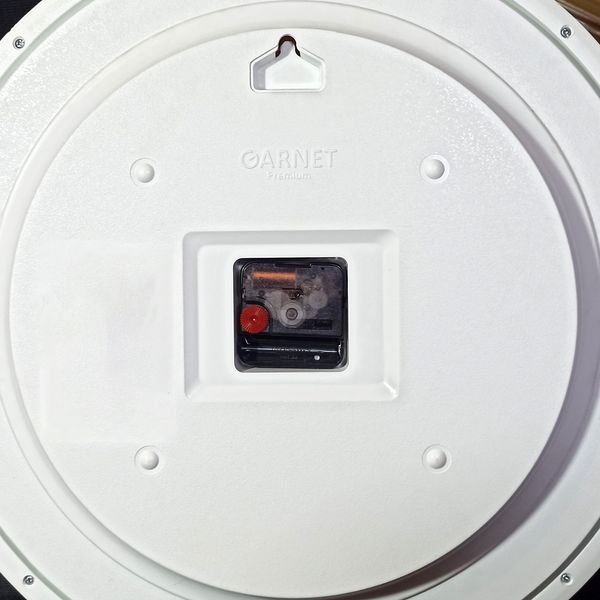 ساعت دیواری گارنت مدل 5001*605