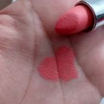 رژ جامد هالیوودی