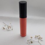 رژ مایع براق و درخشان هالیوودی