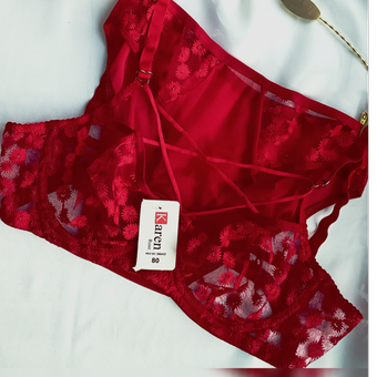 ست شورت و سوتین