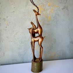 مجسمه چوبی غزال A10