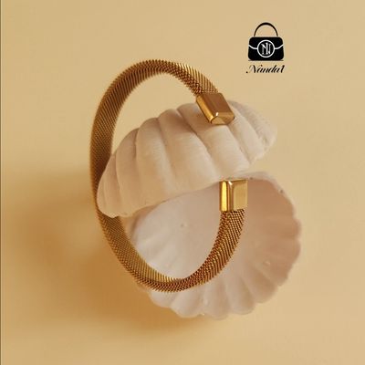 بنگل حصیری طلایی