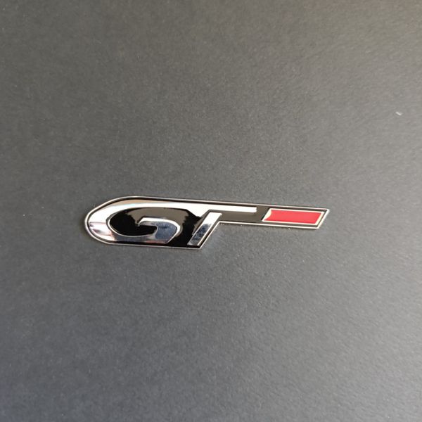 آرم فلزی جی تی gt