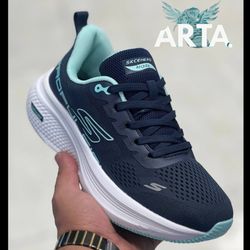 کتونی اسکیچرز ArchFit زنانه سایز 37 تا40 آبی