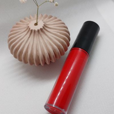 رژ مایع مات و مخملی چری مات