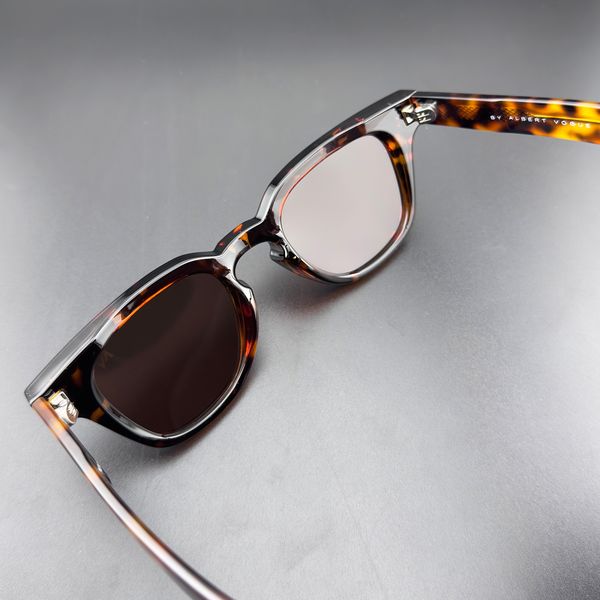 عینک آفتابی آلبرت وگ مدل S31110C2 Acetate Avantgarde Visionary