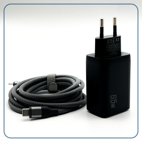 شارژر دیواری 65 وات وونک مدل PD-65W به همراه کابل دو متری USB-C