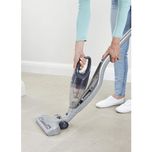 جارو شارژی عصایی بلک اند دکر مدل SVB520JW-B5 با باتری 18 ولت، توان مکش 36 ایر وات، ظرفیت مخزن 0.5 لیتر و شارژ سریع 4 دقیقه