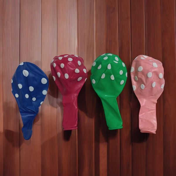 بادکنک مدل خال خالی بسته 28 عددی